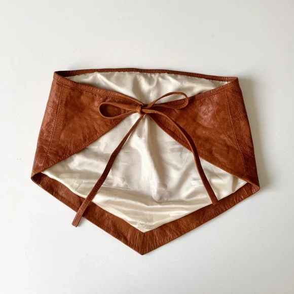 REMAIN Jules Strapless Cropped Leather Top in Brown Size 0 - Picture 3 of 7